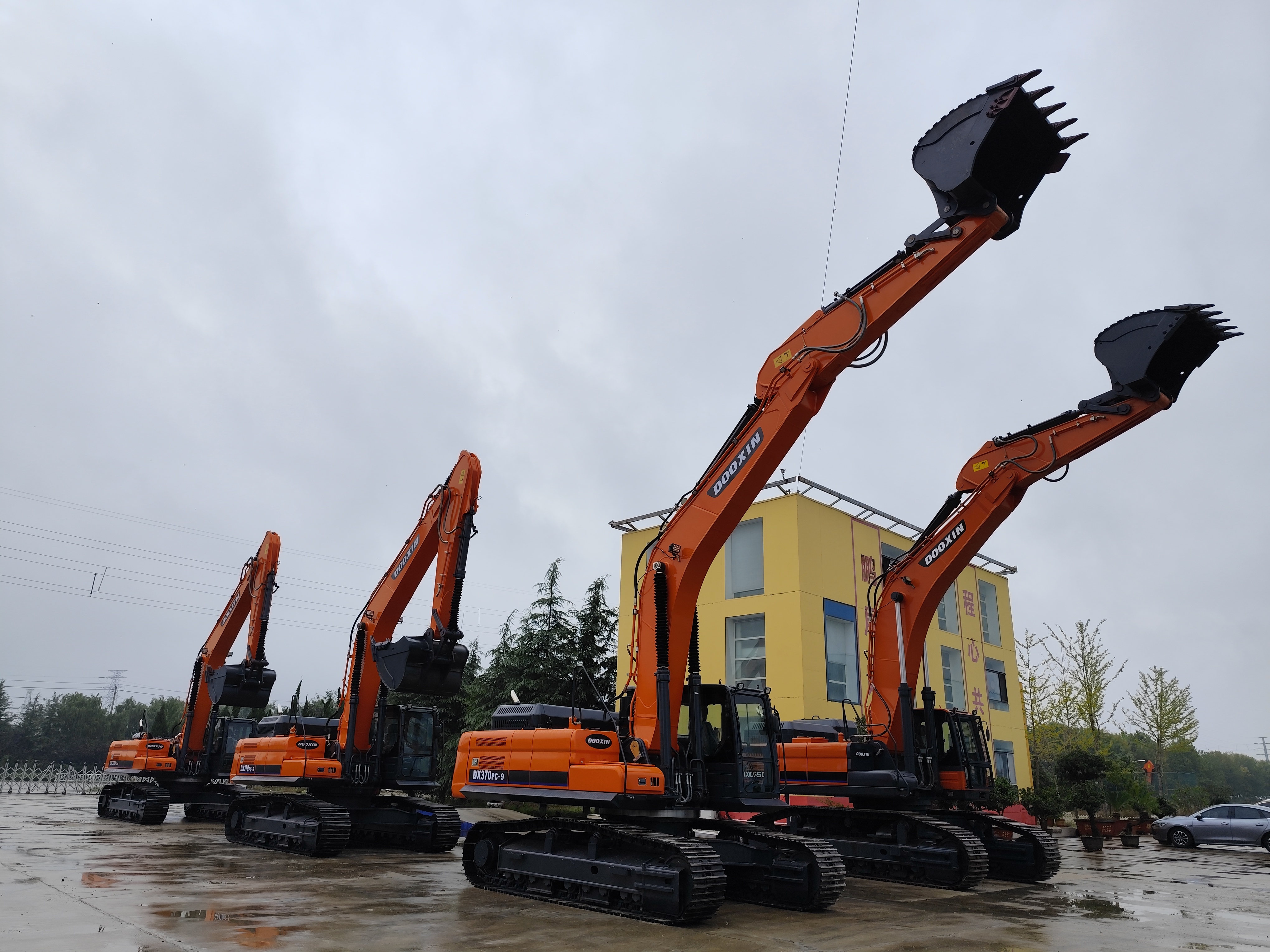 에콰도르 고객 대표단이 방문하고 있습니다.